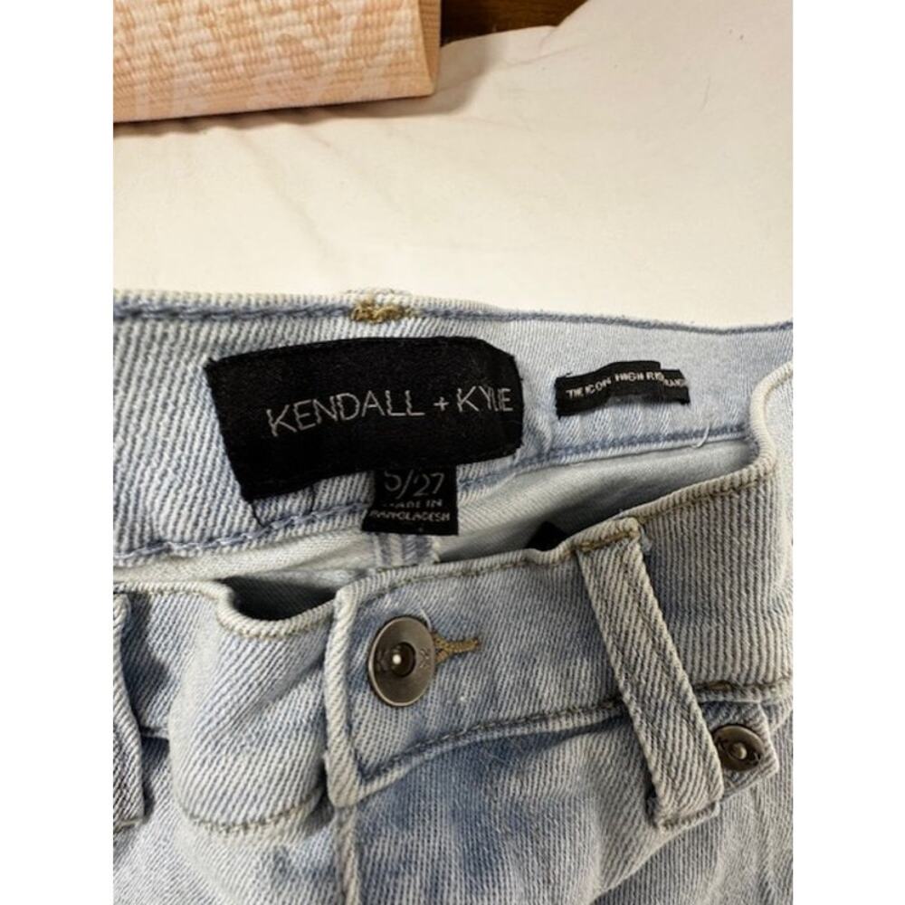 Kendall + Kylie Jeans Icon High Rise Straight Leg Distressed Light Wash 5/27 - Picture 5 of 8